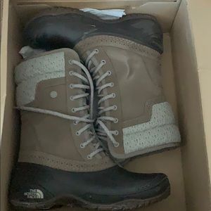 North face winter boots